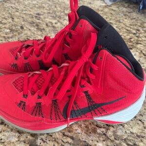 Nike HyperDunks Atomic Red Basketball Shoes
